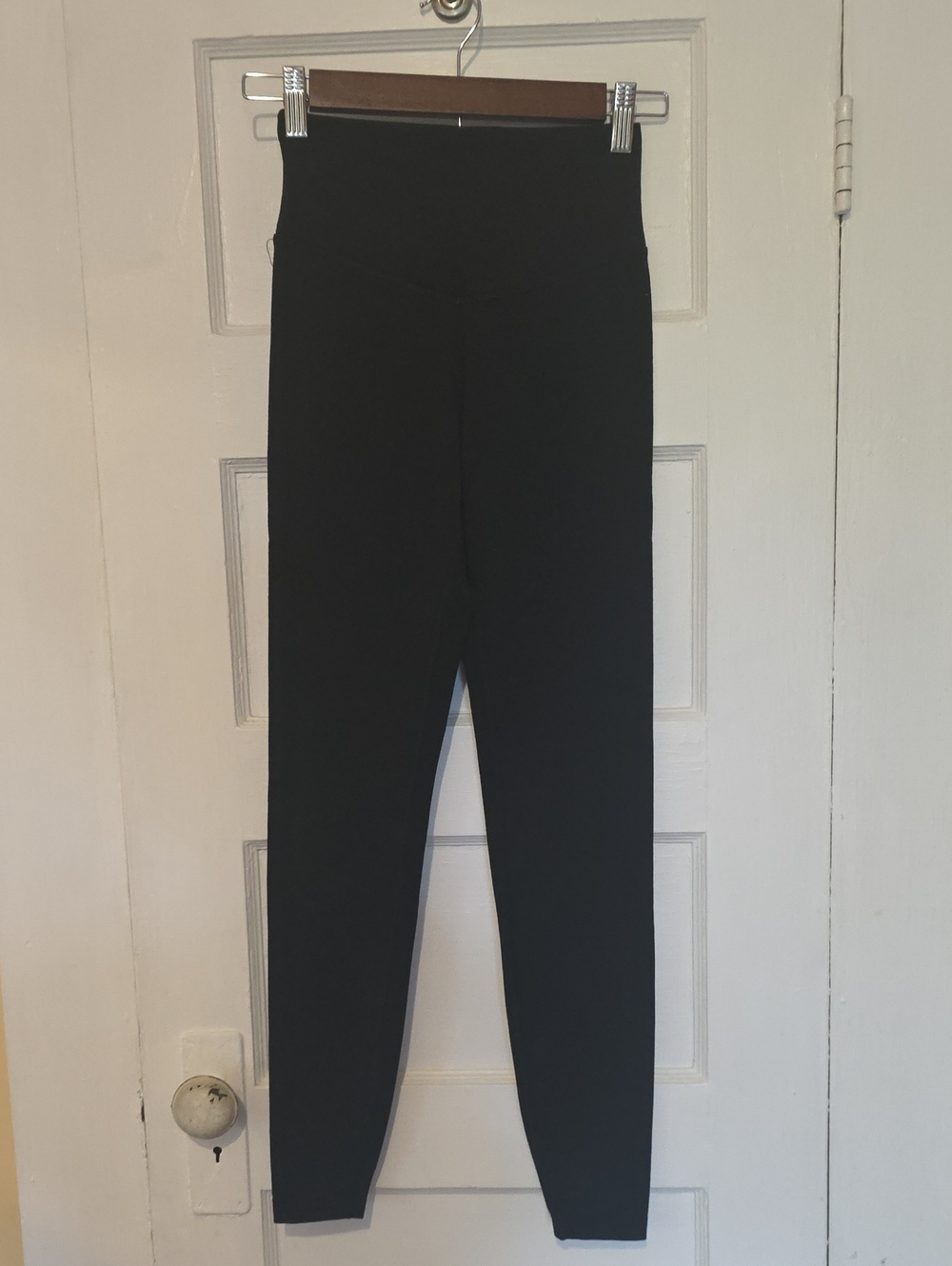 Old Navy Black Active Extra High-Rise Leggings